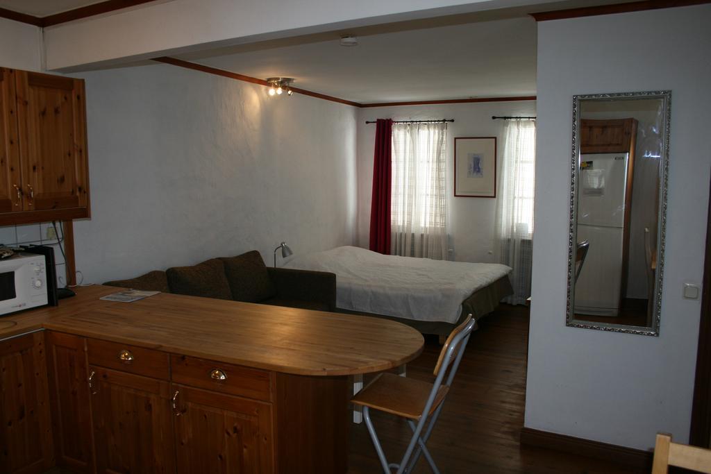 Visby Innerstad Laegenheter & Rum Extérieur photo
